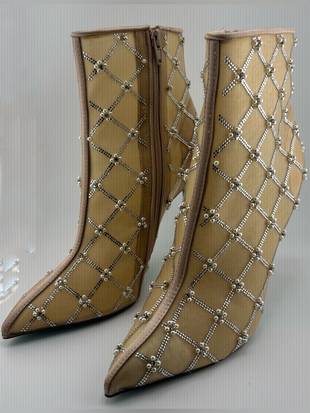Betsey Johnson Rhinestone & Pearl Mesh Ankle Booties – Nude/Champagne – Size 8.5